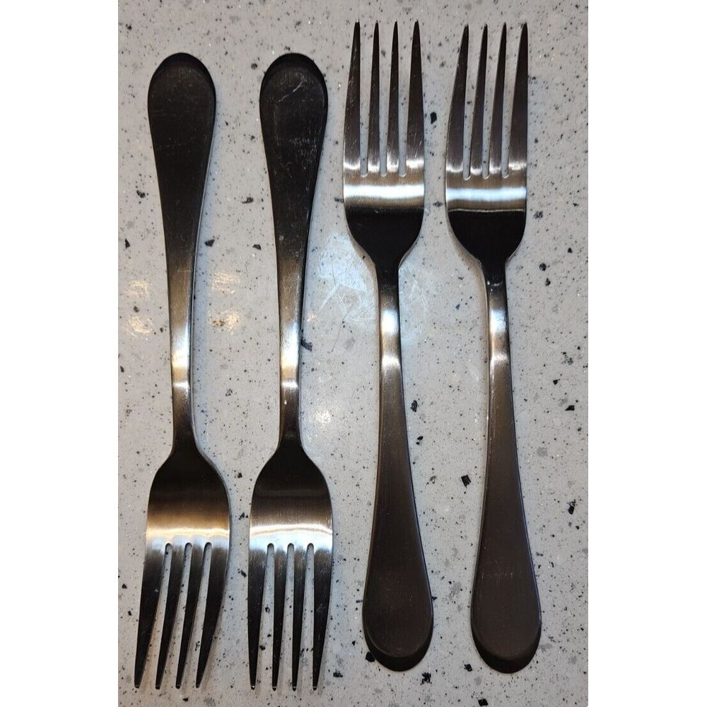 Oneida ICARUS Glossy Set of 4 Dinner Forks‎ Stainless Flatware 8" Heavy Quality